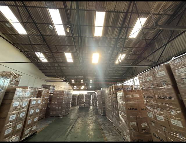 1,240M² WAREHOUSE TO LET IN PAROW INDUSTRIAL
